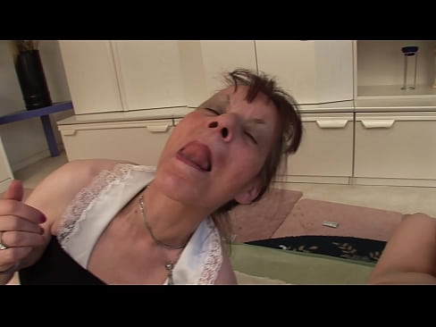 ❤️ To bedstemødre og en bedstefar har en trekant Kvalitets porno at da.exomassage-surgut.ru